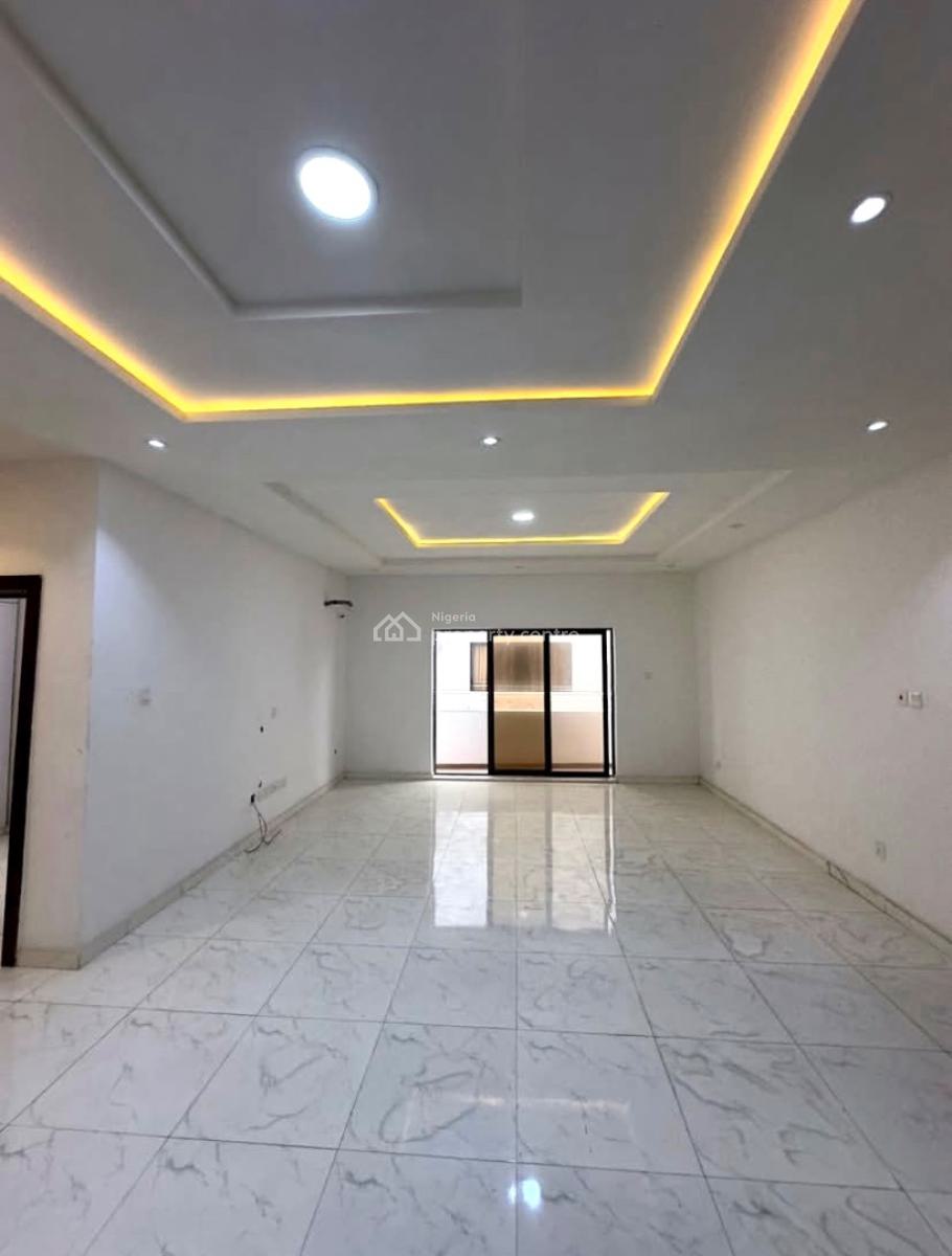 Spacious 2 Bedroom Apartment, Ikate, Lekki, Lekki, Lagos, Flat / Apartment for Rent