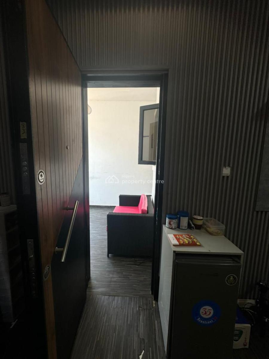 Distress 4 Bedroom Terrace Duplex with Bq, Orchid Road, Lekki, Lagos, Detached Duplex for Sale