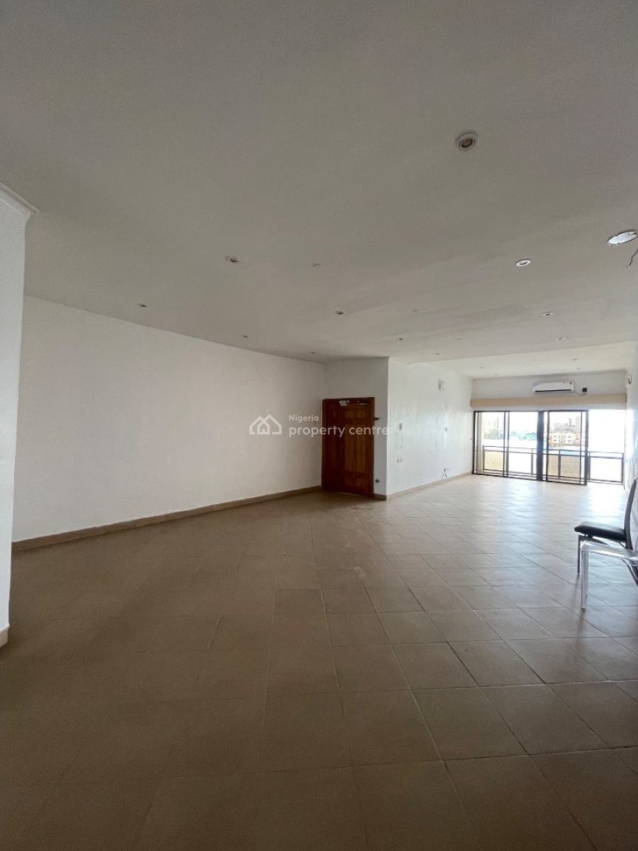 3 Bedroom Apartment + Bq, Off Ligali Ayorinde, Victoria Island (vi), Lagos, Flat / Apartment for Rent