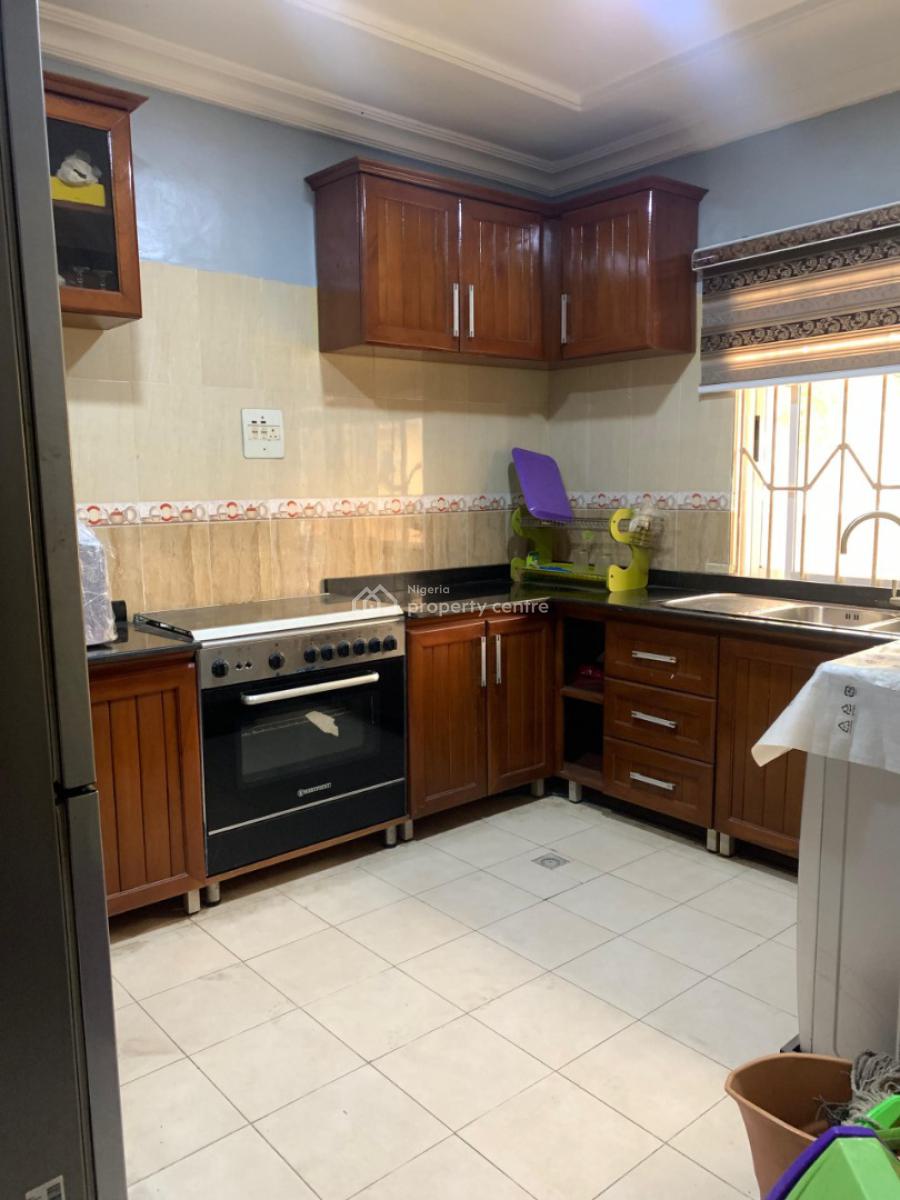 Family Friendly 2 Bungalow, Gra, Abijo, Lekki, Lagos, Semi-detached Bungalow Short Let