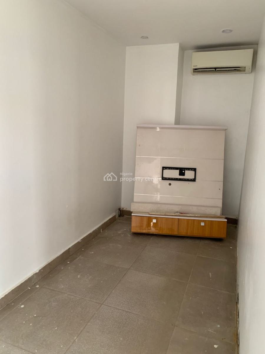Newly Built Commercial Space (first Floor, 180sqm), Ikate, Lekki, Lagos, Shop for Rent
