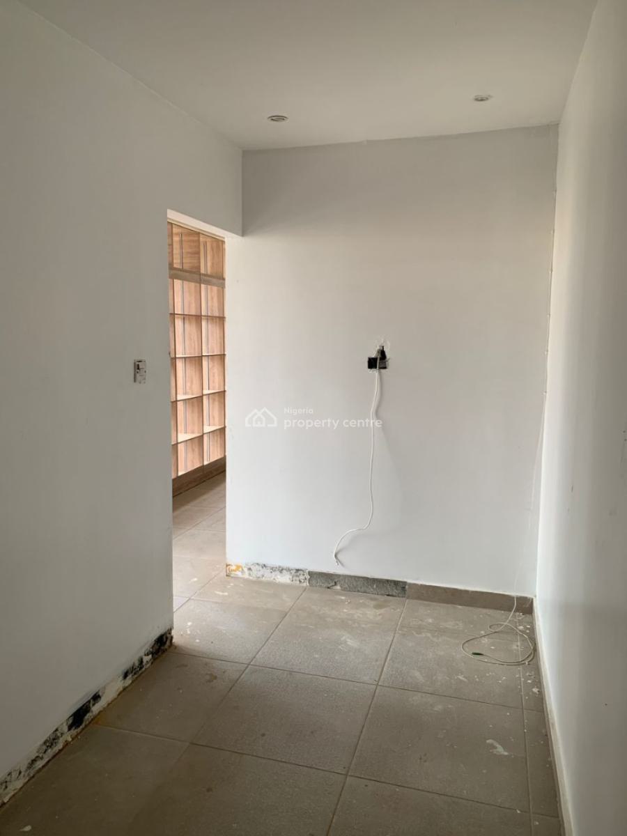 Newly Built Commercial Space (first Floor, 180sqm), Ikate, Lekki, Lagos, Shop for Rent