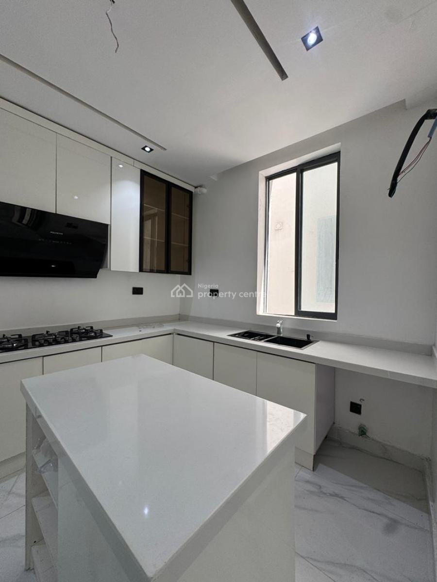 Luxury 2bedroom Apartment in Lekki Phase 1, Lekki Phase 1, Lekki Phase 1, Lekki, Lagos, Flat / Apartment for Sale