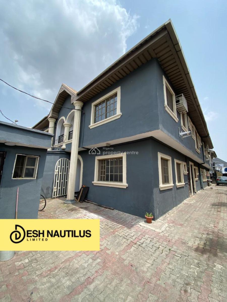 3-bedroom Apartment (self-serviced), Osapa, Lekki, Lagos, Flat / Apartment for Rent