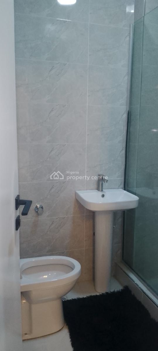 4bedroom Ensuite Terrace House Available in Ikeja Lagos, Adeniyi Jones, Ikeja, Lagos, Terraced Duplex Short Let