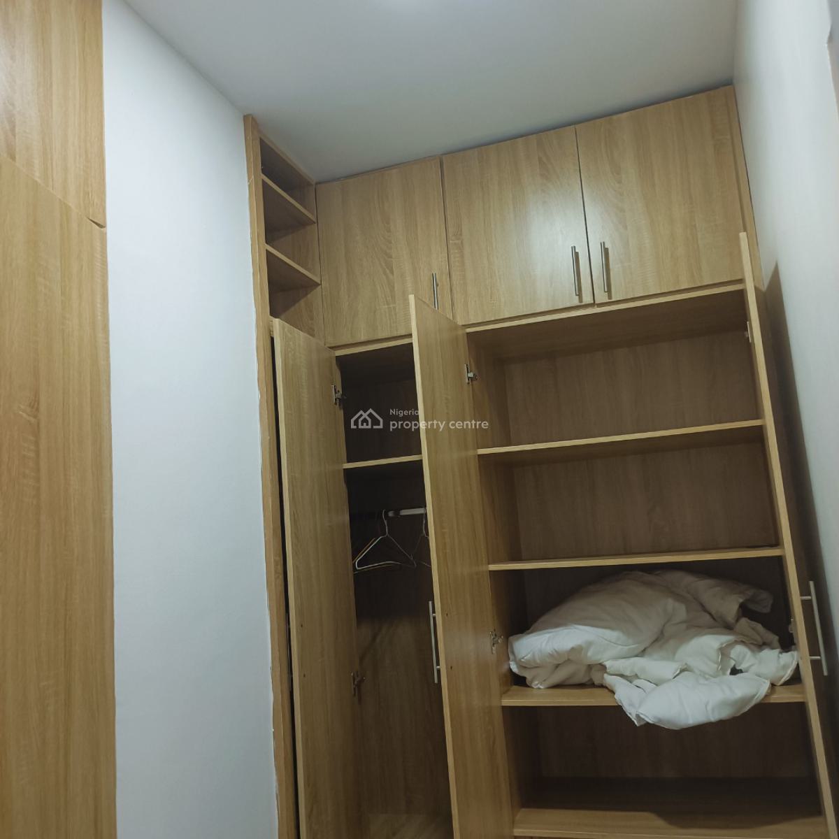 4bedroom Ensuite Terrace House Available in Ikeja Lagos, Adeniyi Jones, Ikeja, Lagos, Terraced Duplex Short Let