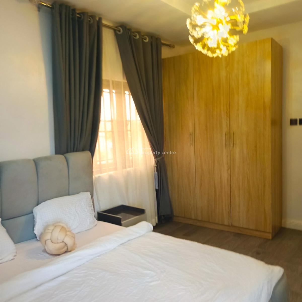 4bedroom Ensuite Terrace House Available in Ikeja Lagos, Adeniyi Jones, Ikeja, Lagos, Terraced Duplex Short Let