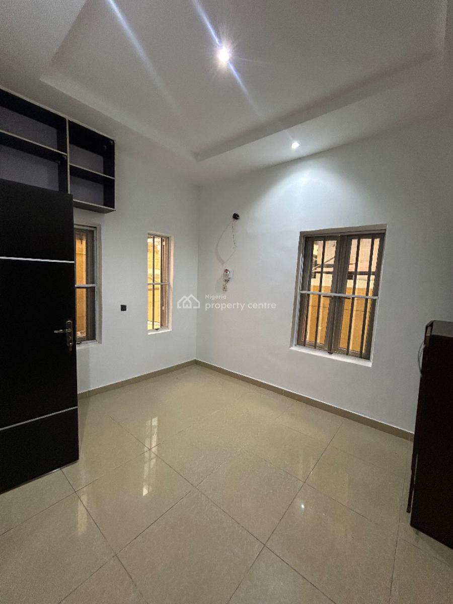 Well Maintained and Spacious 5 Bedroom Detached Duplex with Spacious Bq, Chevron Drive, Lekki, Lagos, Detached Duplex for Rent