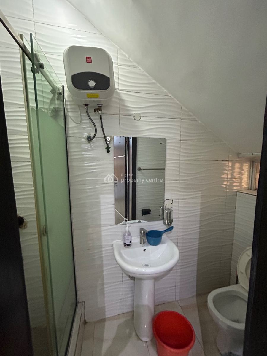 Well Maintained and Spacious 5 Bedroom Detached Duplex with Spacious Bq, Chevron Drive, Lekki, Lagos, Detached Duplex for Rent