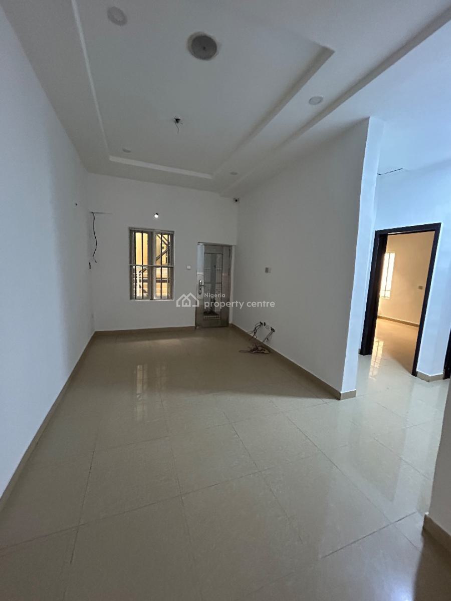 Well Maintained and Spacious 5 Bedroom Detached Duplex with Spacious Bq, Chevron Drive, Lekki, Lagos, Detached Duplex for Rent