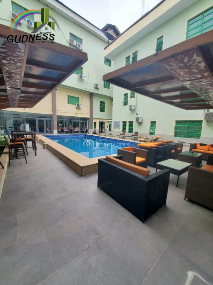 82 Rooms  Hotel Fully Functioning with Full Activities., Lekki Phase 1, Lekki, Lagos, Hotel / Guest House for Sale