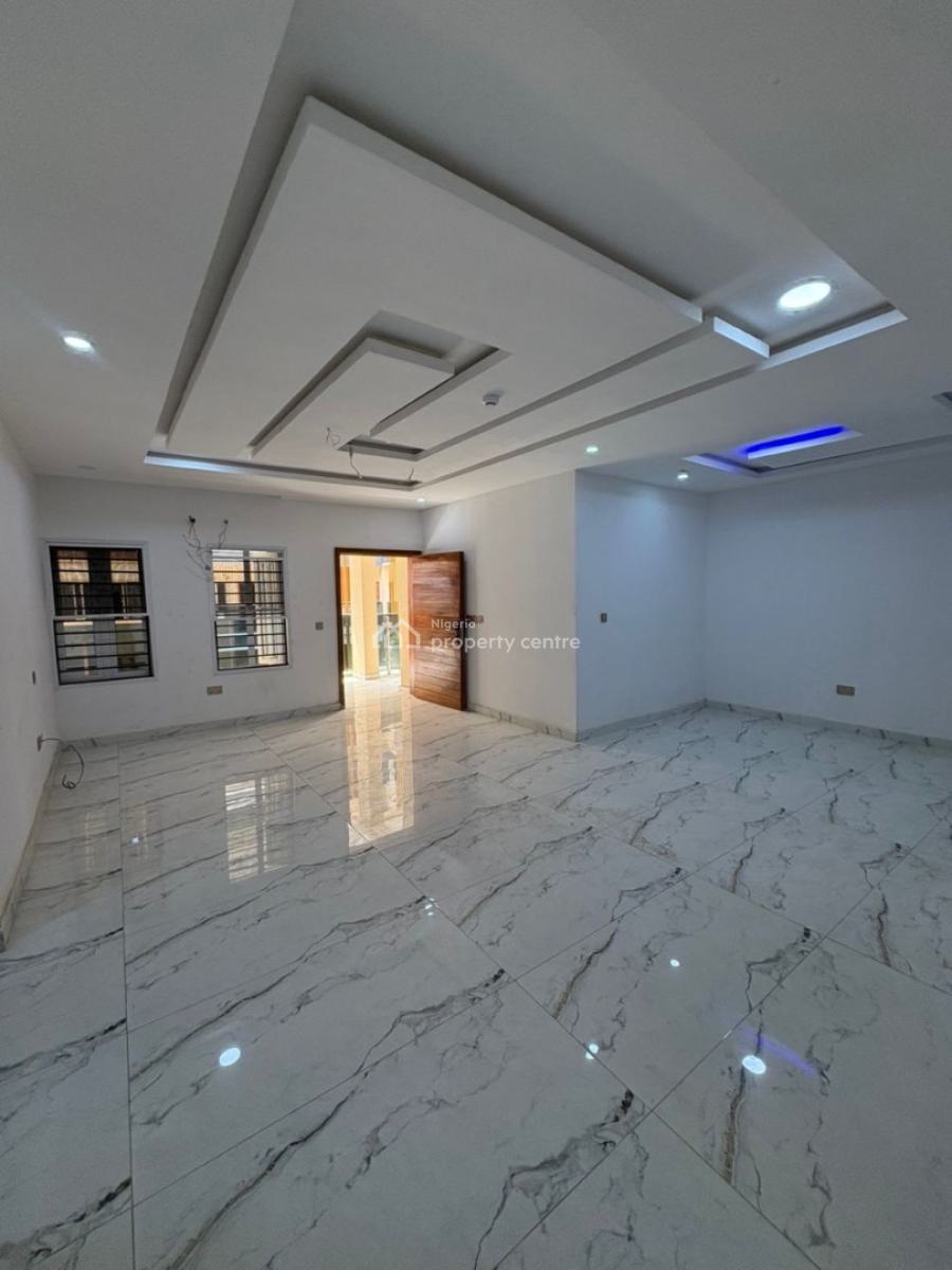 Brand New 2 Bedrooms Apartment with Bq, Lekki Phase One, Lekki, Lagos, Flat / Apartment for Rent