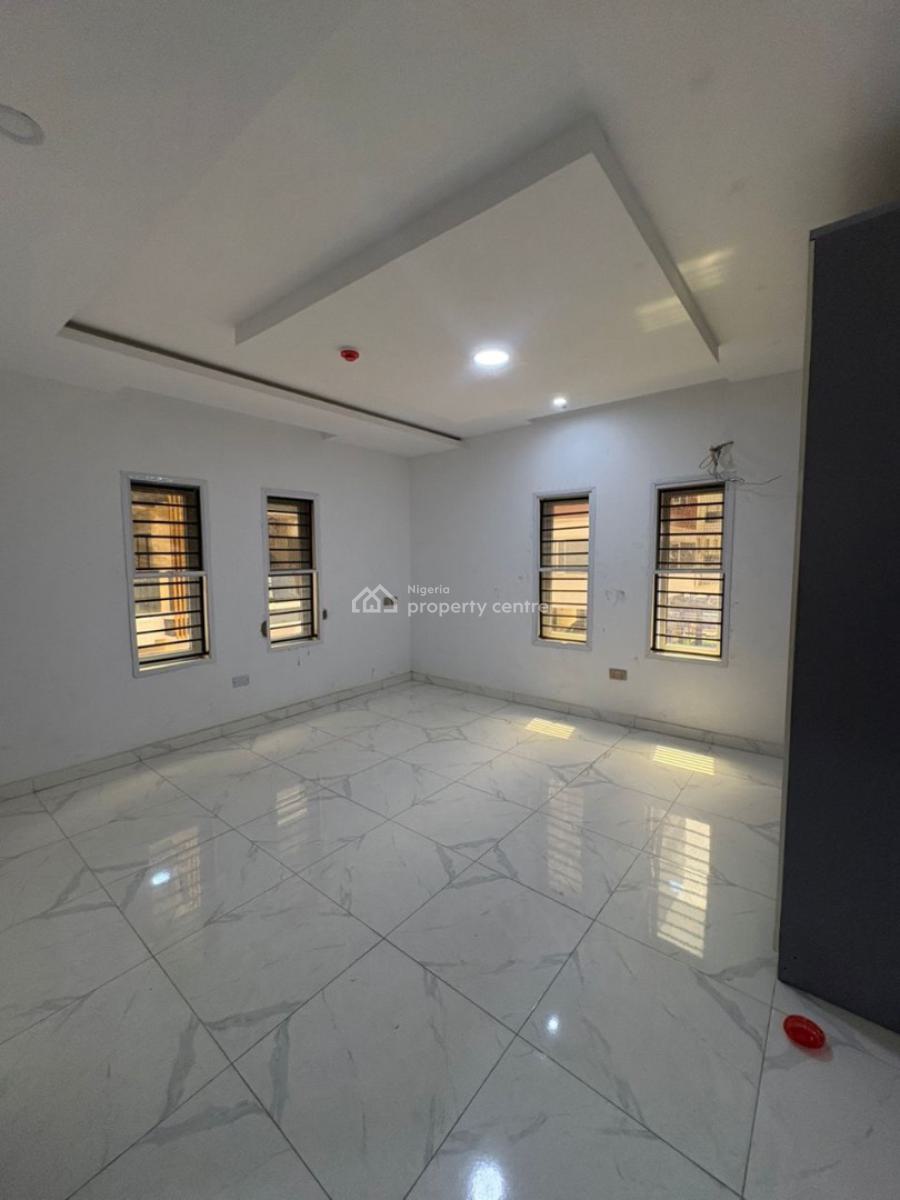 Brand New 2 Bedrooms Apartment with Bq, Lekki Phase One, Lekki, Lagos, Flat / Apartment for Rent