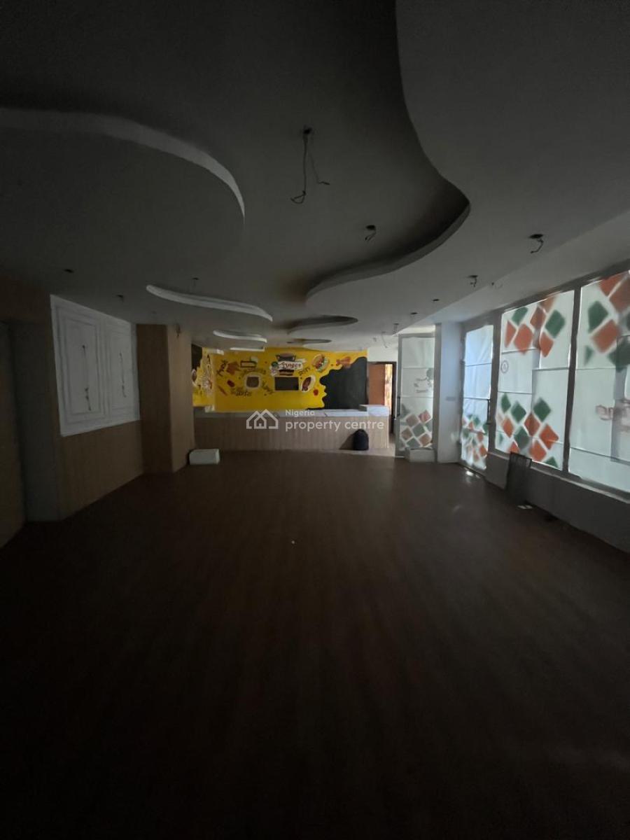 Spacious 158sqm Commercial Shop Space Available, Lekki Phase 1, Lekki, Lagos, Plaza / Complex / Mall for Rent