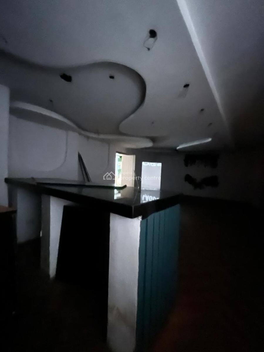 Spacious 158sqm Commercial Shop Space Available, Lekki Phase 1, Lekki, Lagos, Plaza / Complex / Mall for Rent