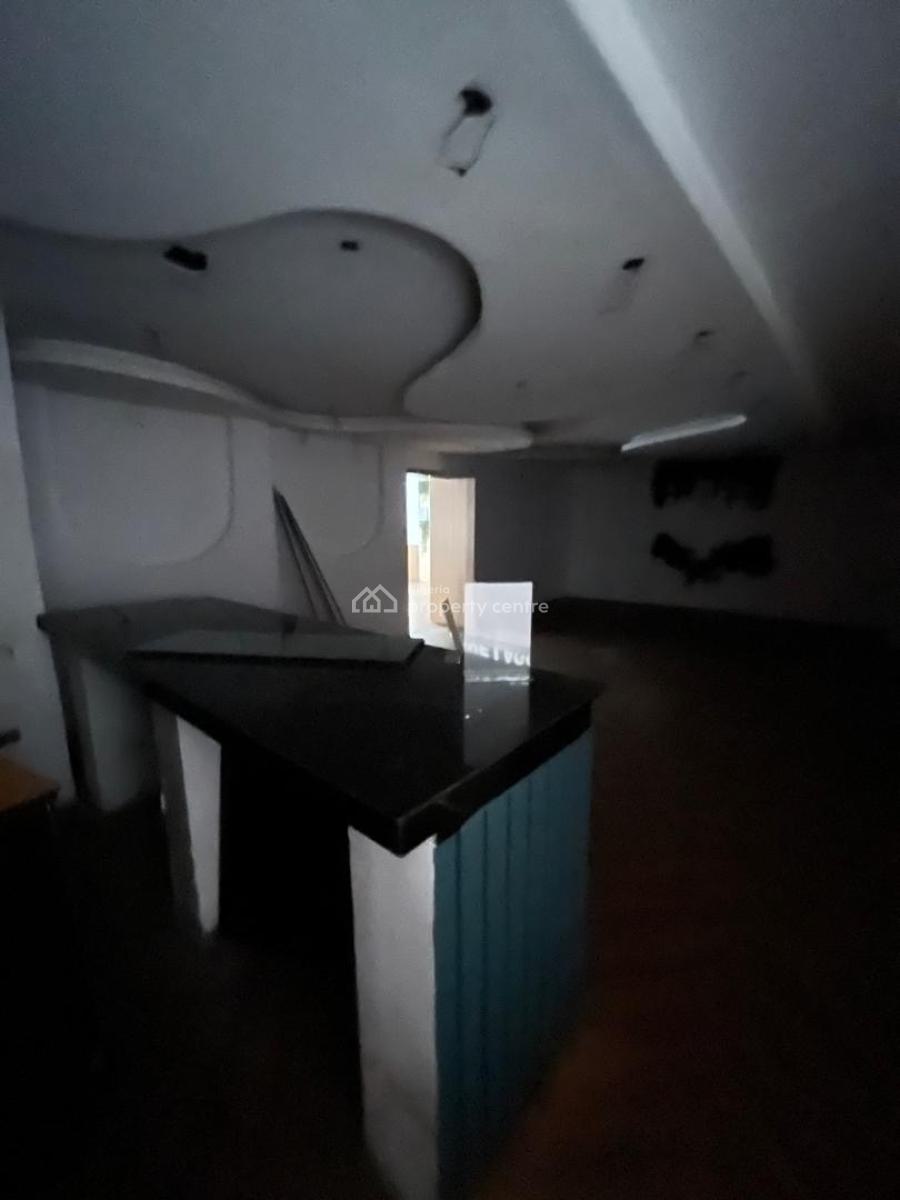 Spacious 158sqm Commercial Shop Space Available, Lekki Phase 1, Lekki, Lagos, Plaza / Complex / Mall for Rent