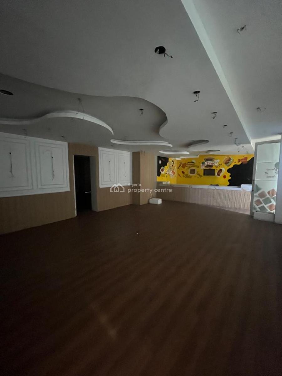 Spacious 158sqm Commercial Shop Space Available, Lekki Phase 1, Lekki, Lagos, Plaza / Complex / Mall for Rent
