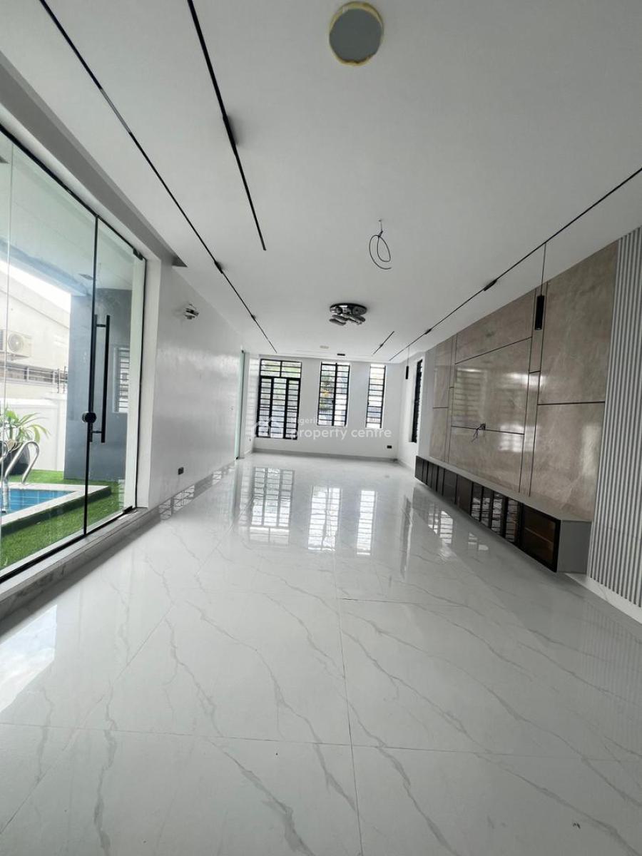 Spacious and Modern 5-bedroom Detached Duplex with Premium Features, Lekki Phase 1, Lekki, Lagos, Detached Duplex for Sale