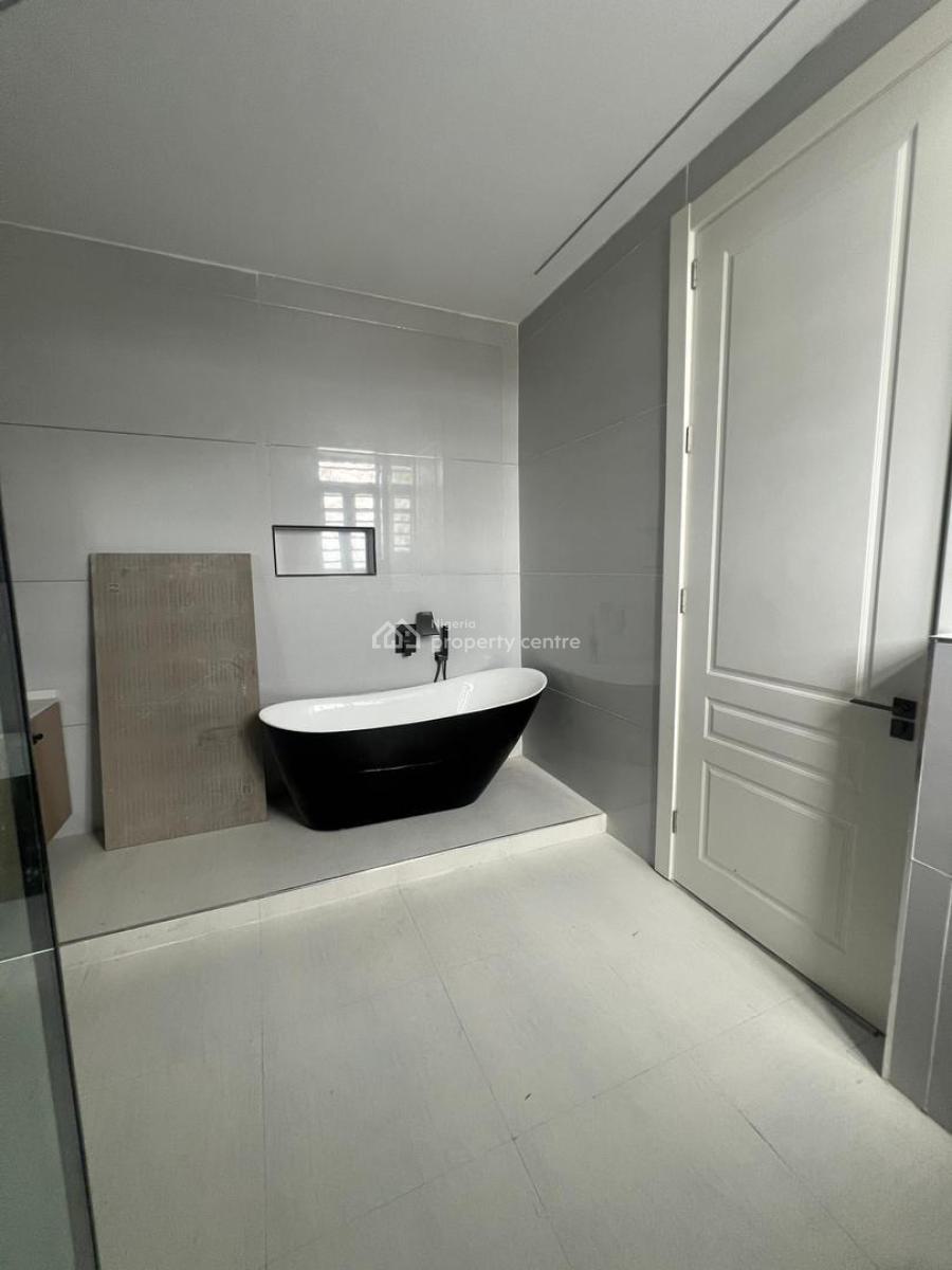 Spacious and Modern 5-bedroom Detached Duplex with Premium Features, Lekki Phase 1, Lekki, Lagos, Detached Duplex for Sale