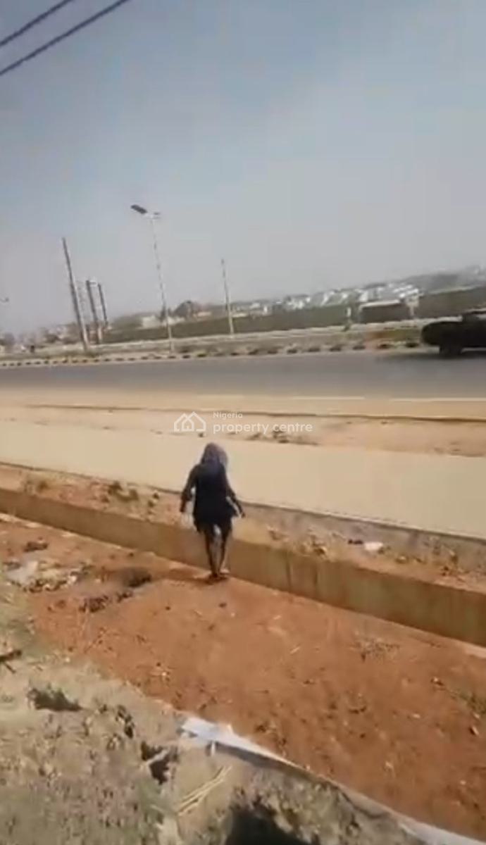 1500 Square Meters Commercial Land in a Very Good Location, Along Yemi Osibanjo Road, Katampe, Abuja, Commercial Land for Rent