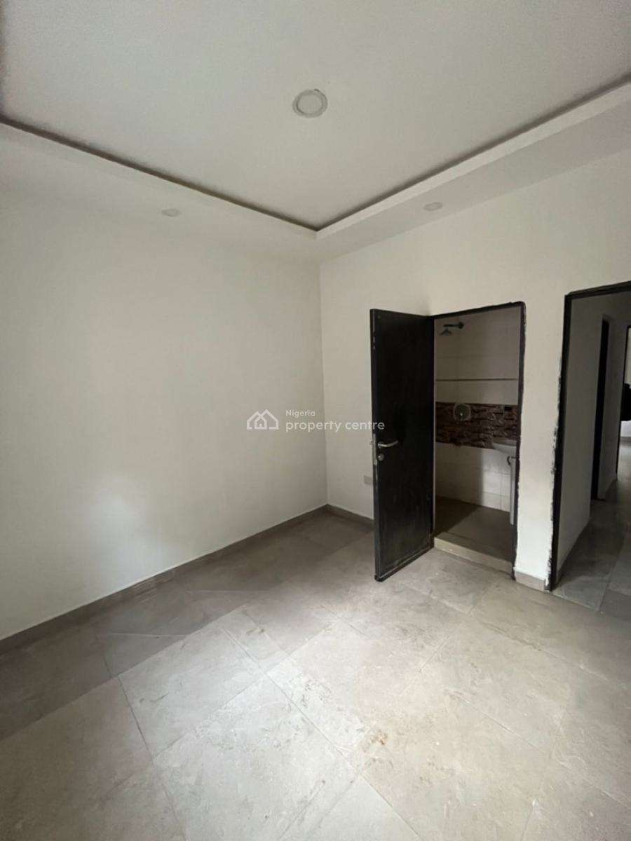 Standard Mini Flat Bq in a Secure Estate, Eleganza Garden, Lekki, Lagos, Mini Flat (room and Parlour) for Rent