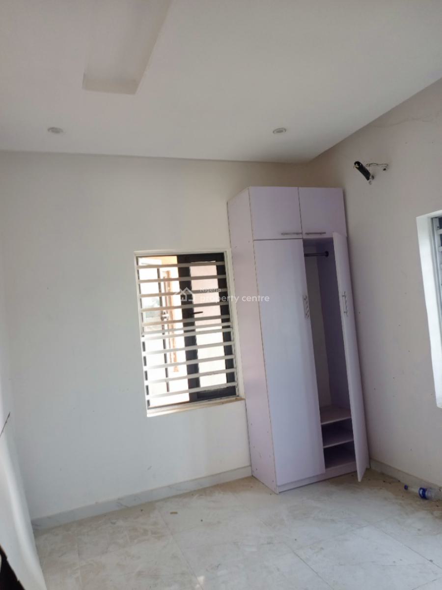 Very Nice Room and Parlor, Seaside Estate, Badore, Ajah, Lagos, Flat / Apartment for Rent