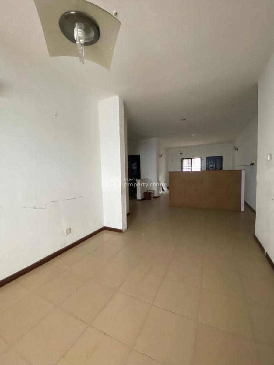 Luxurious 3 Bedroom Apartment with Excellent Facilities, Chevron Drive, Lekki, Lagos, Flat / Apartment for Rent