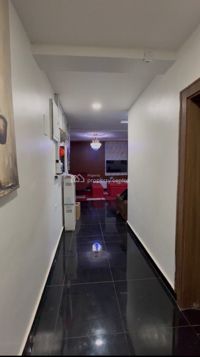 Spacious 3 Bedroom Apartment, Von Axis, Lugbe District, Abuja, Flat / Apartment for Rent