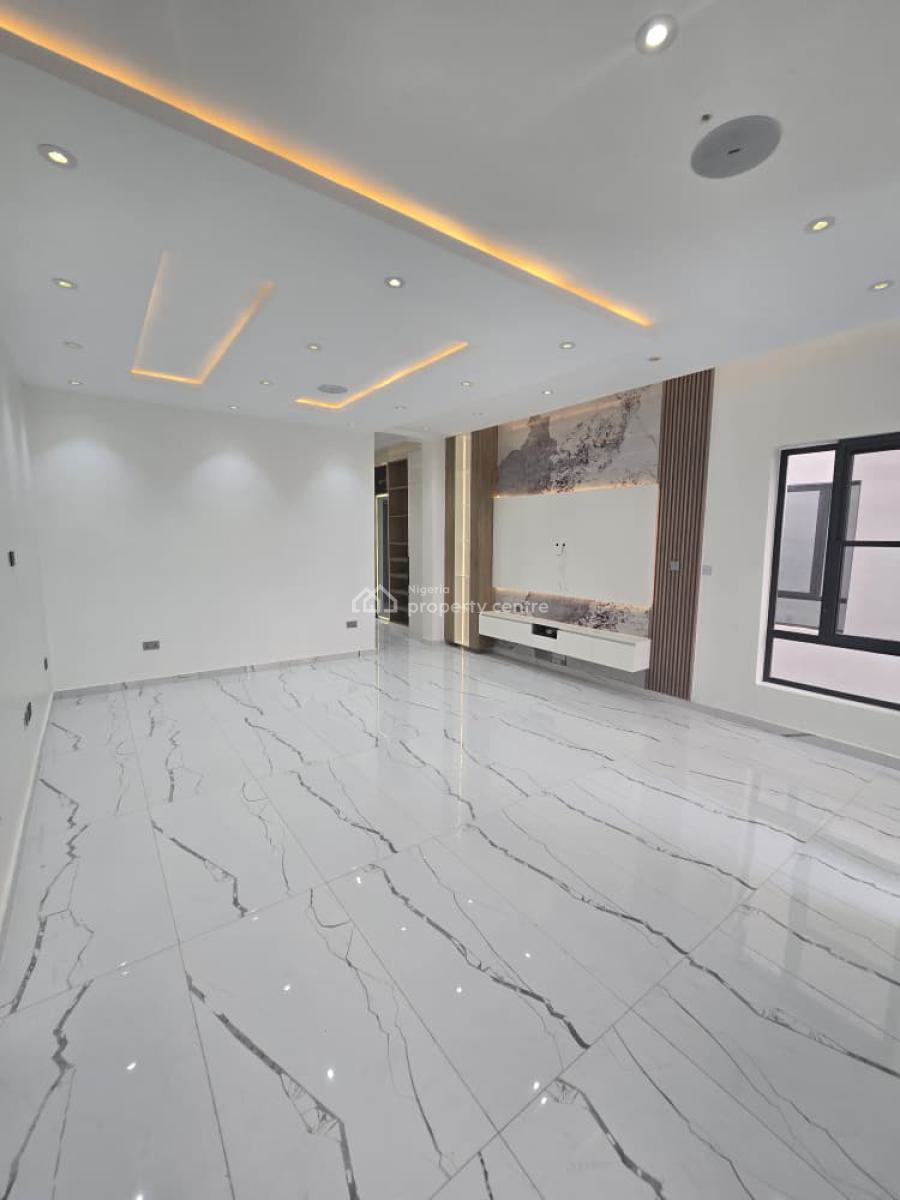5-bedroom Fully Detached Palace, Royal Garden Estate, Ajah, Lagos, Detached Duplex for Sale