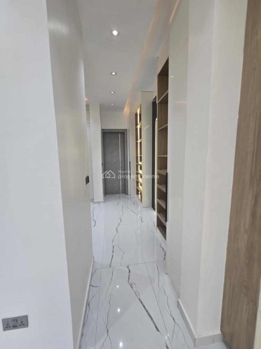 5-bedroom Fully Detached Palace, Royal Garden Estate, Ajah, Lagos, Detached Duplex for Sale