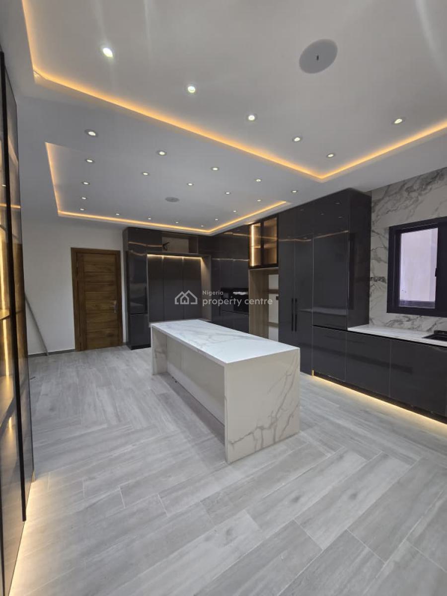 5-bedroom Fully Detached Palace, Royal Garden Estate, Ajah, Lagos, Detached Duplex for Sale