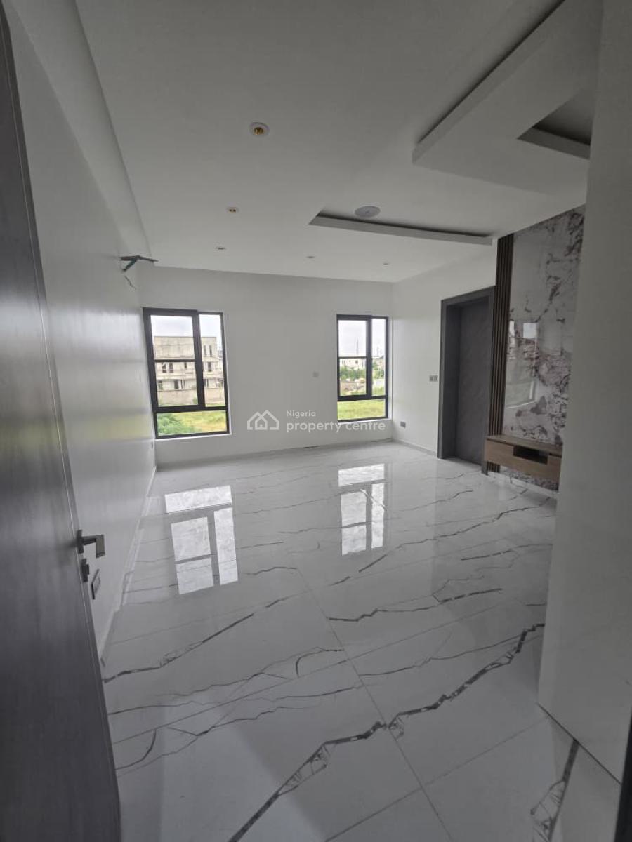 5-bedroom Fully Detached Palace, Royal Garden Estate, Ajah, Lagos, Detached Duplex for Sale