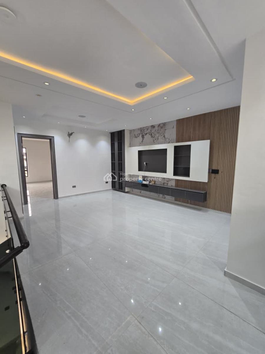 5-bedroom Fully Detached Palace, Royal Garden Estate, Ajah, Lagos, Detached Duplex for Sale