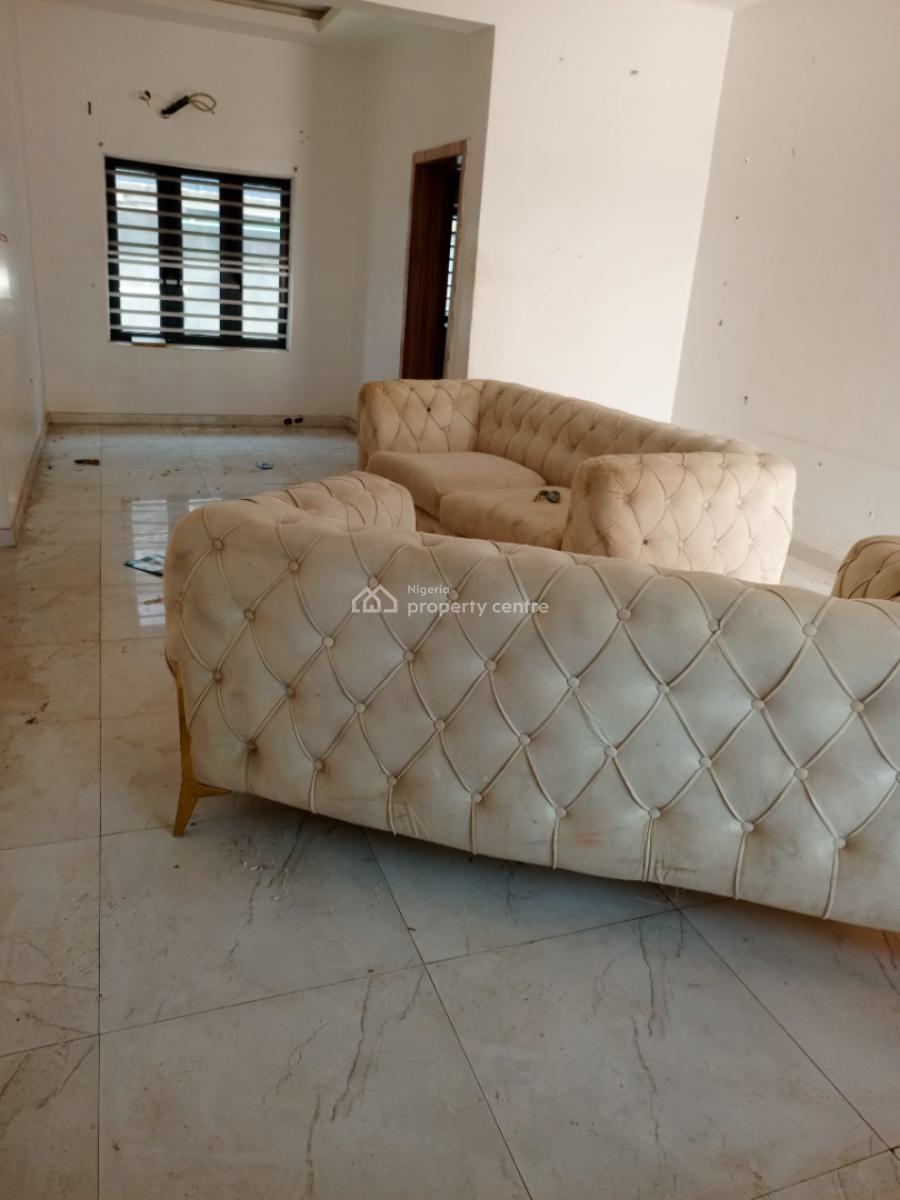 Nice 2 Bedrooms Flat, Seaside Estate, Badore, Ajah, Lagos, Flat / Apartment for Rent