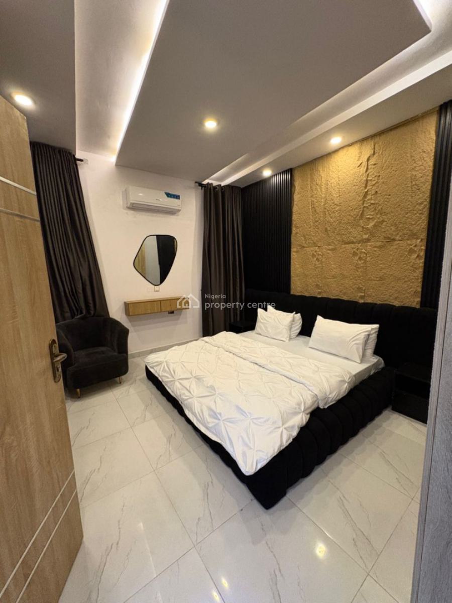 Well-maintained 2-bedroom Fully Furnished Apartment with Bq, Lekki, Lagos, Flat / Apartment for Rent