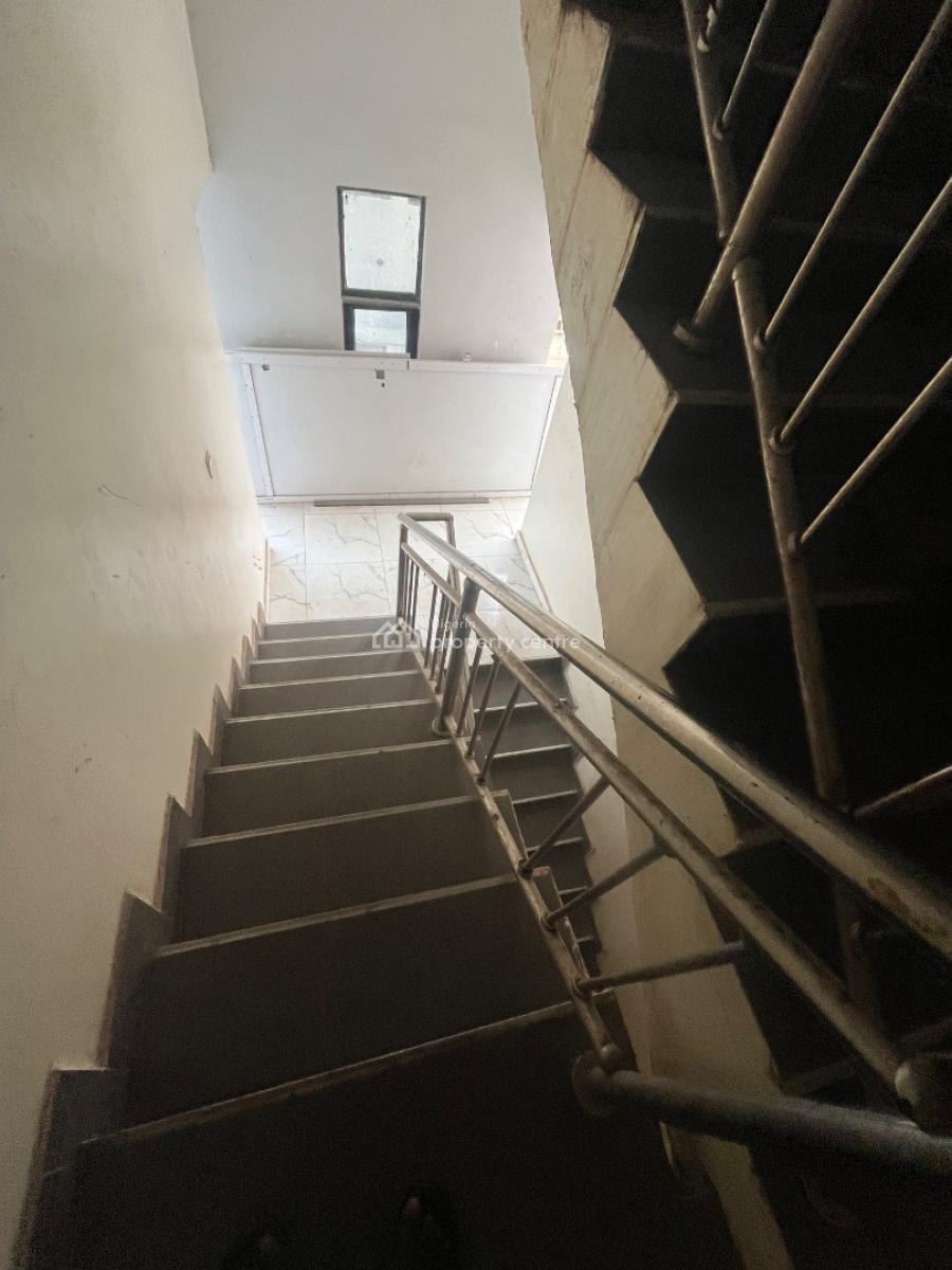 2 Bedroom Flat, Sliver Land Estate, Sangotedo, Ajah, Lagos, Flat / Apartment for Rent
