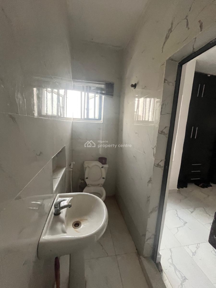 2 Bedroom Flat, Sliver Land Estate, Sangotedo, Ajah, Lagos, Flat / Apartment for Rent