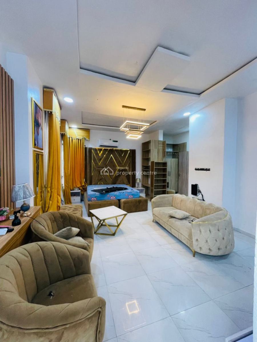 Luxury Furnished Master Bedroom with Balcony, Ikota Lekki County, Lekki, Lagos, Self Contain (single Rooms) for Rent