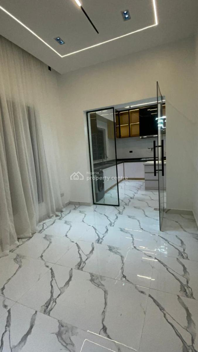 Delightful Exquisite 5 Bedroom Fully Detached Duplex with a Sizable Room Bq, Chevron Drive, Chevron, Lekki, Lagos, Detached Duplex for Sale