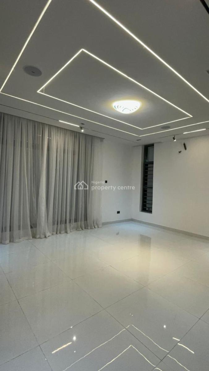 Delightful Exquisite 5 Bedroom Fully Detached Duplex with a Sizable Room Bq, Chevron Drive, Chevron, Lekki, Lagos, Detached Duplex for Sale