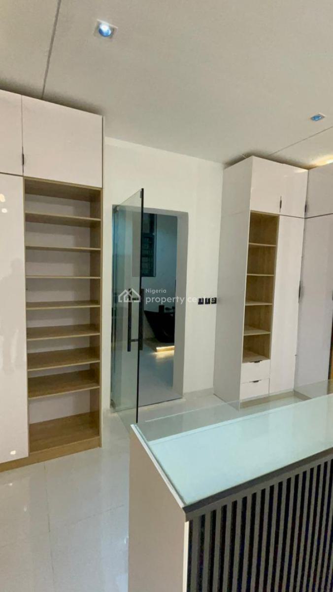 Delightful Exquisite 5 Bedroom Fully Detached Duplex with a Sizable Room Bq, Chevron Drive, Chevron, Lekki, Lagos, Detached Duplex for Sale