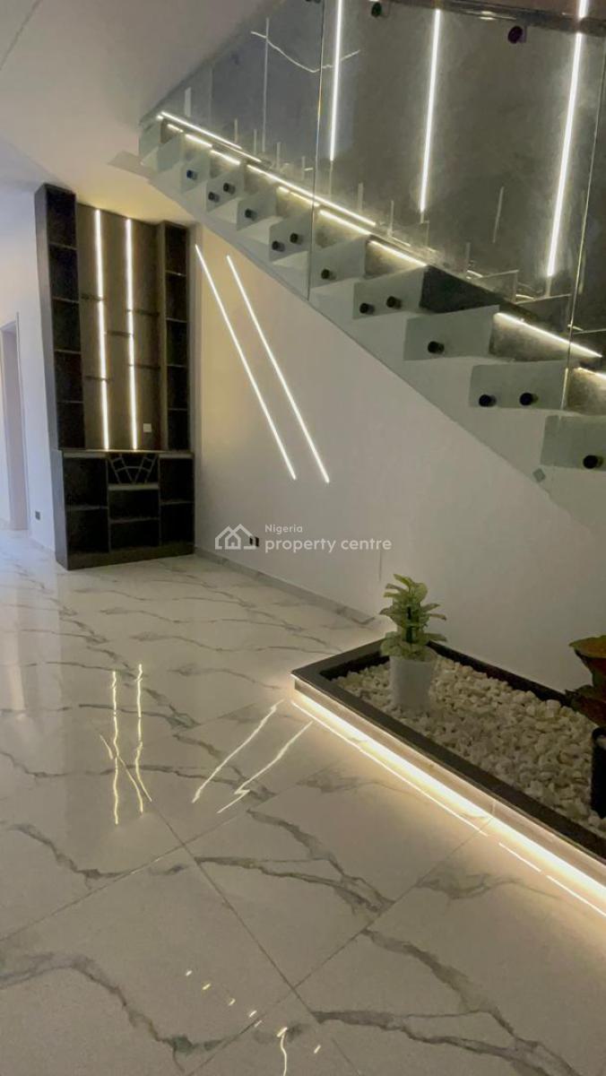 Delightful Exquisite 5 Bedroom Fully Detached Duplex with a Sizable Room Bq, Chevron Drive, Chevron, Lekki, Lagos, Detached Duplex for Sale