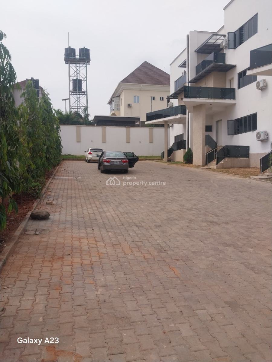 Luxury 4 Bedroom with Bq with Standby Generator, Justice Clara Ogunbiyi Crescent, Asokoro District, Abuja, House for Rent
