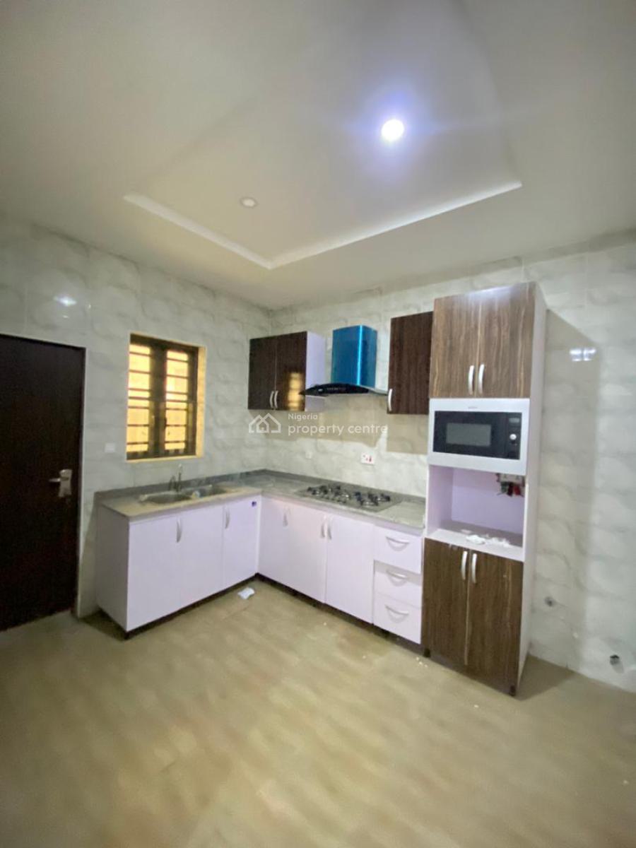Newly Built 5 Bedroom Terrace Duplex with Bq, Ologolo, Lekki, Lagos, Terraced Duplex for Sale