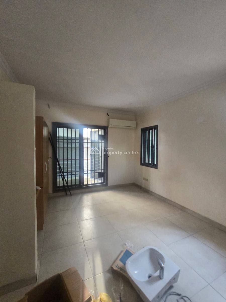 Well Finished Self-serviced 2 Bedroom Flat, Oniru, Victoria Island (vi), Lagos, Flat / Apartment for Rent