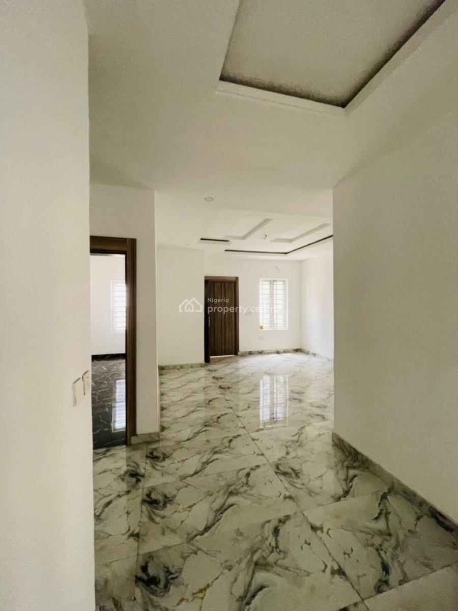 2 Bedroom Apartment, Ikota, Lekki, Lagos, Flat / Apartment for Rent