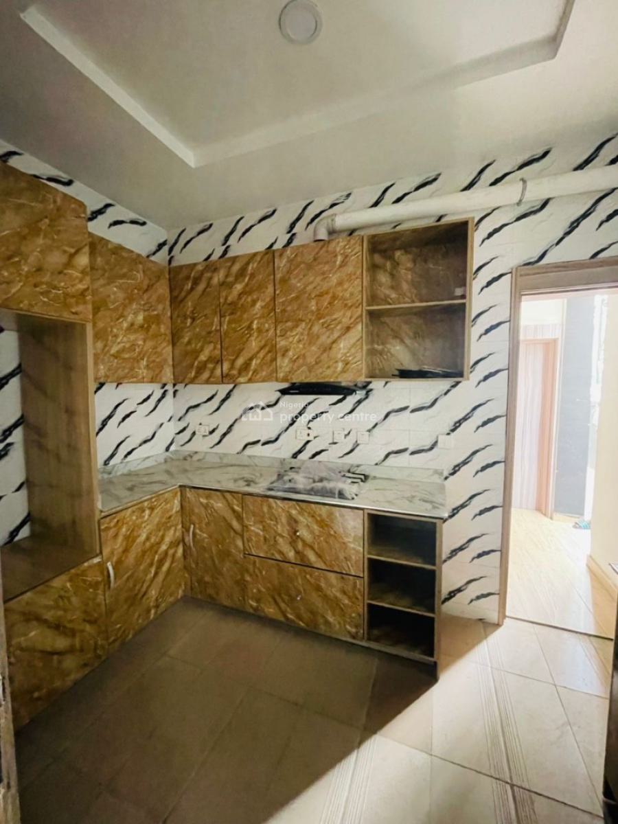2 Bedroom Apartment, Ikota, Lekki, Lagos, Flat / Apartment for Rent