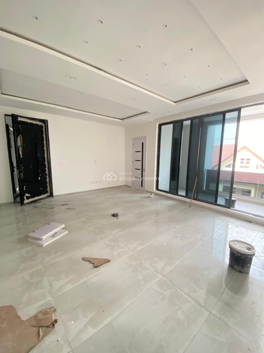 Newly Built 3 Bedroom with Bq, Lekki Phase 1, Lekki, Lagos, Flat / Apartment for Rent