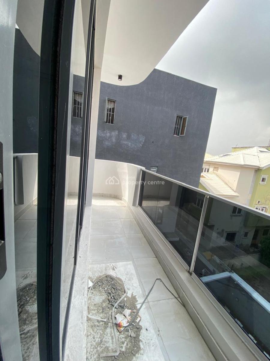 Newly Built 3 Bedroom with Bq, Lekki Phase 1, Lekki, Lagos, Flat / Apartment for Rent