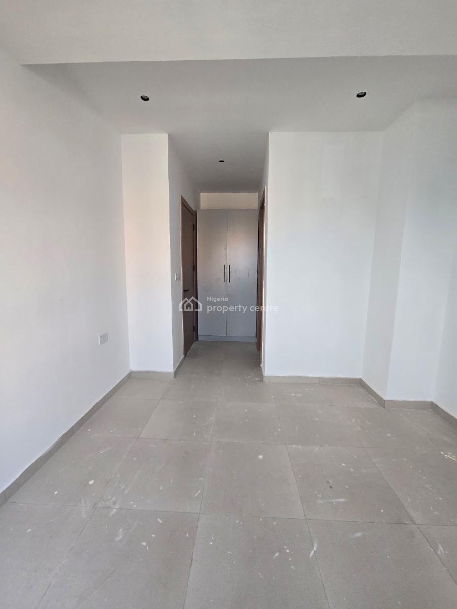 Contemporary 3-bedroom Apartment with Boys Quarters, Lekki Phase 1, Lekki, Lagos, Flat / Apartment for Sale